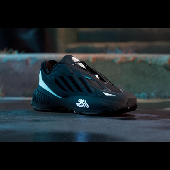 Adidas Ozrah x GUCCIMAZE - Picture 3 of 10